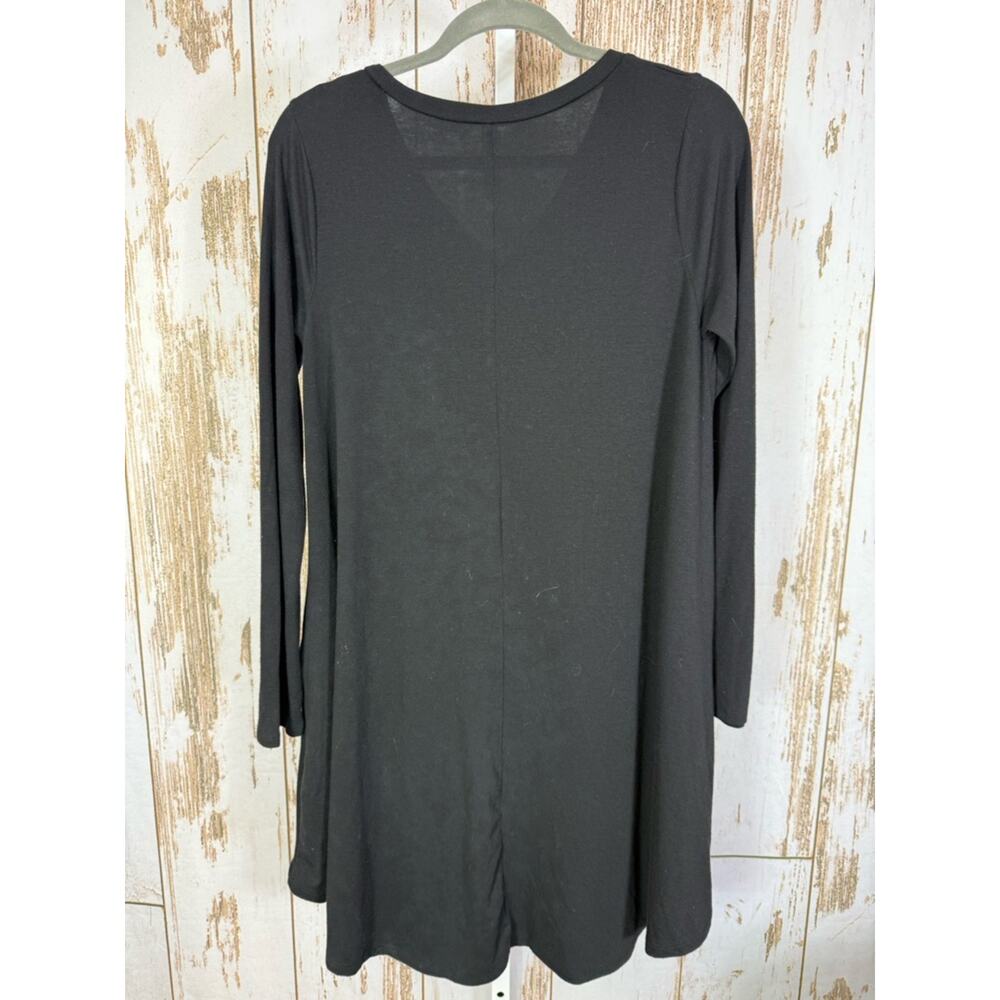 Zenana Outfitters, Black V-Neck Long Sleeve Tunic Dress w/pockets. Size Large. - Picture 6 of 6